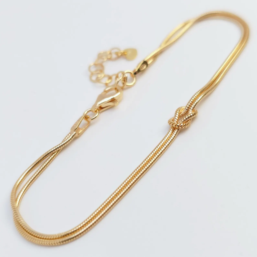 Eternal Knot Armband | Unterstütze Brustkrebs (1+1 GRATIS)