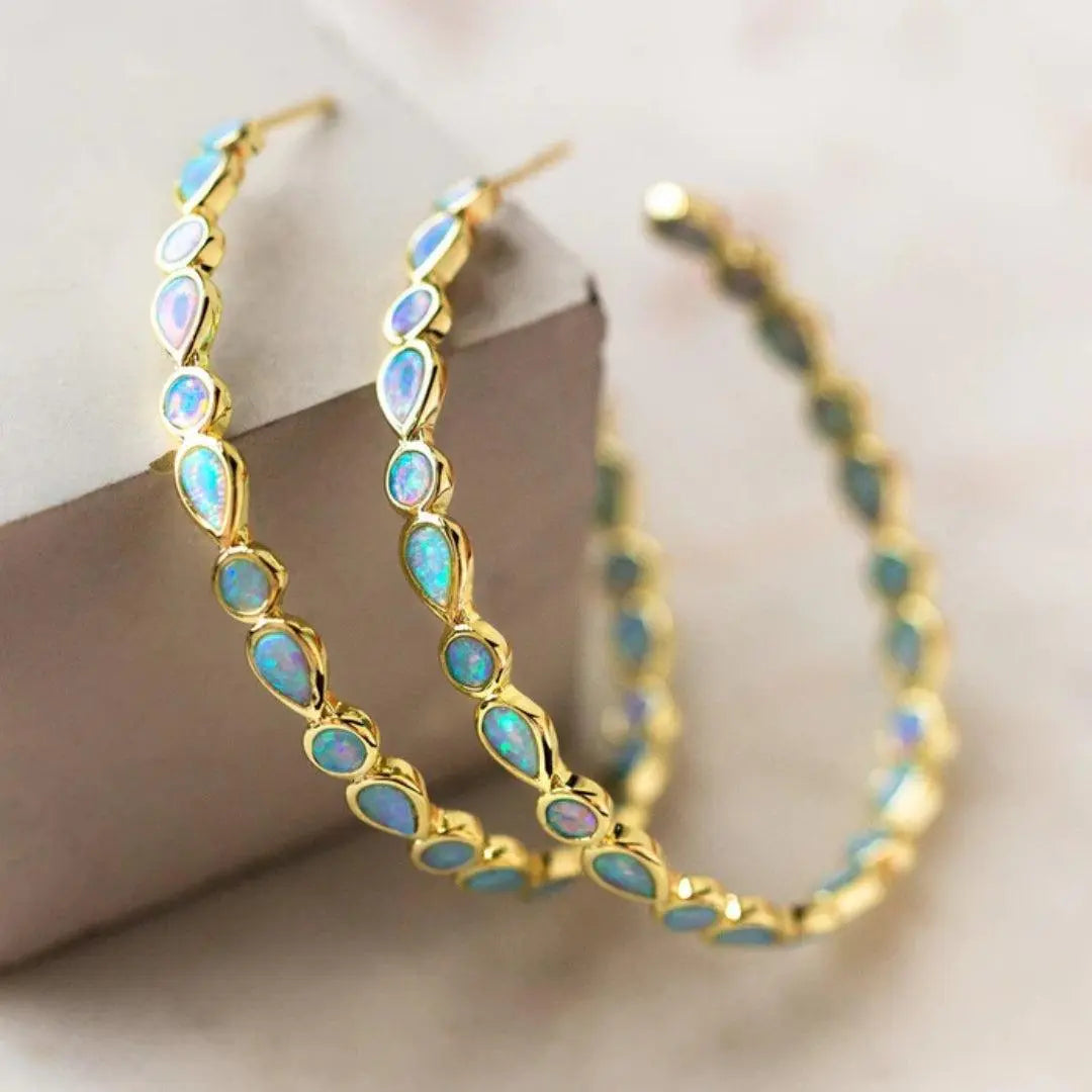 Vintage-Ohrringe mit blauem Opal und Gold
