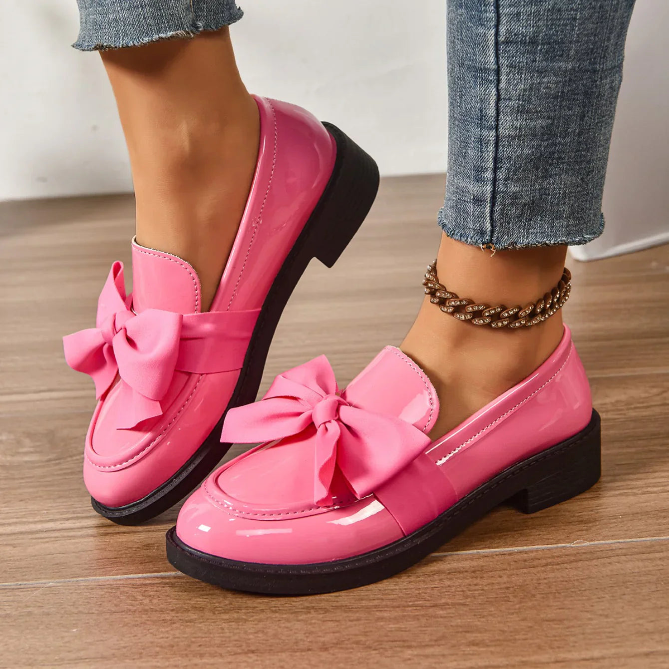 Lorella | Rutschfeste Slip-on-Schuhe mit runder Spitze