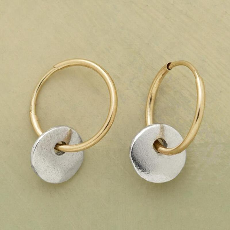Elegante handgefertigte Reif-Ohrringe