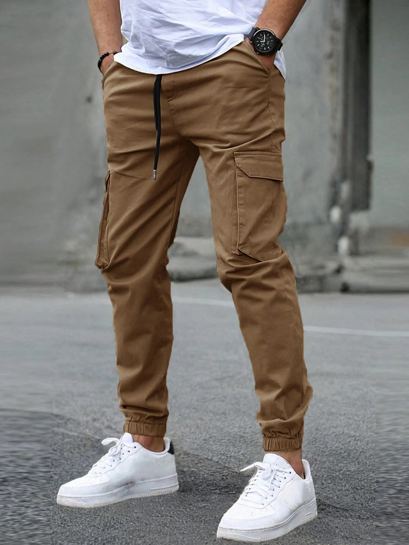 August – Stylische Herren-Cargo-Hose