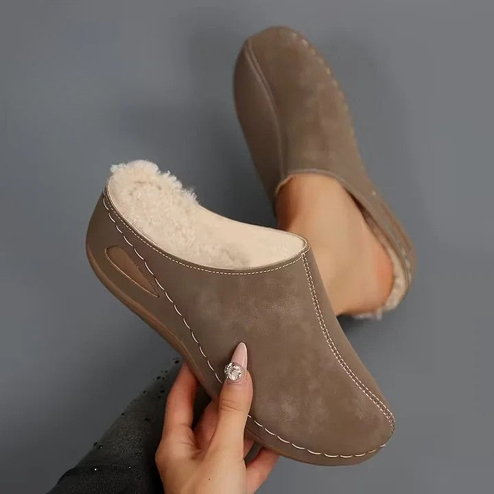 Martine – Gefütterte Slip-on-Schuhe aus Kunstfell