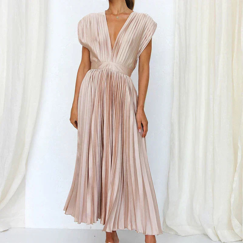 Adela™ | Elegantes Plissiertes Maxikleid
