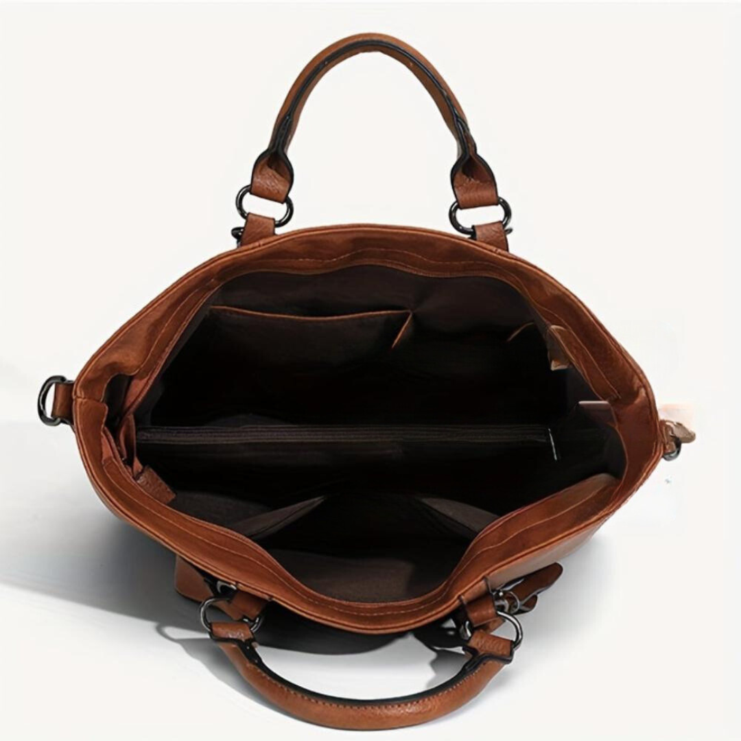 Charlotte | Vintage-Shopper mit klassischer Eleganz