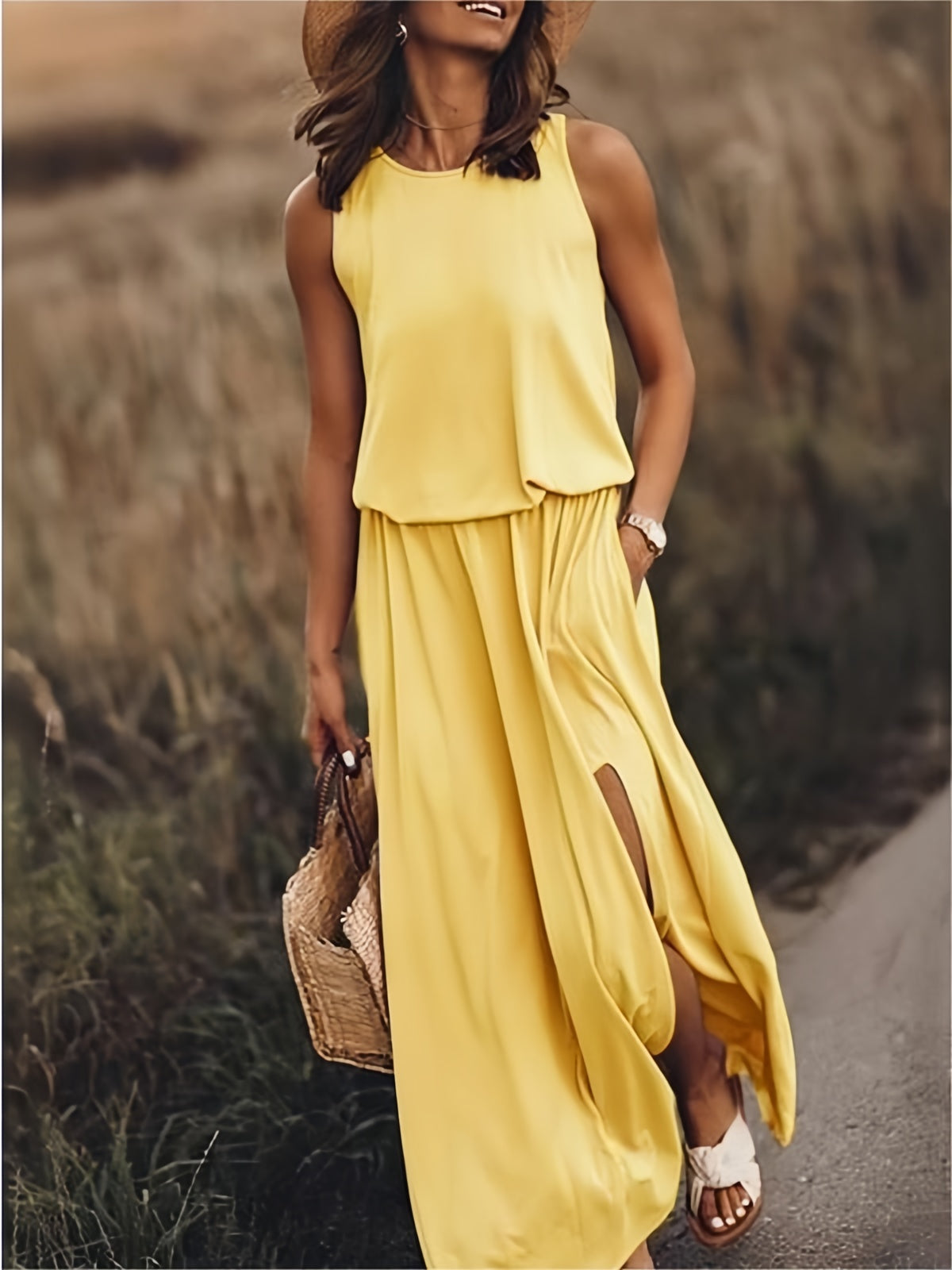 MINERVA I ÄRMELLOSES MAXIKLEID
