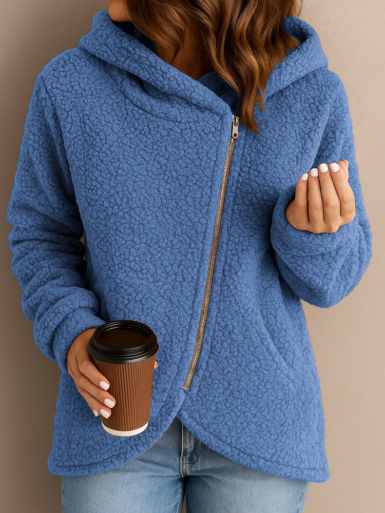 Elara – Gmüetlicher Hoodie mit Asymmetrischem Reissverschluss