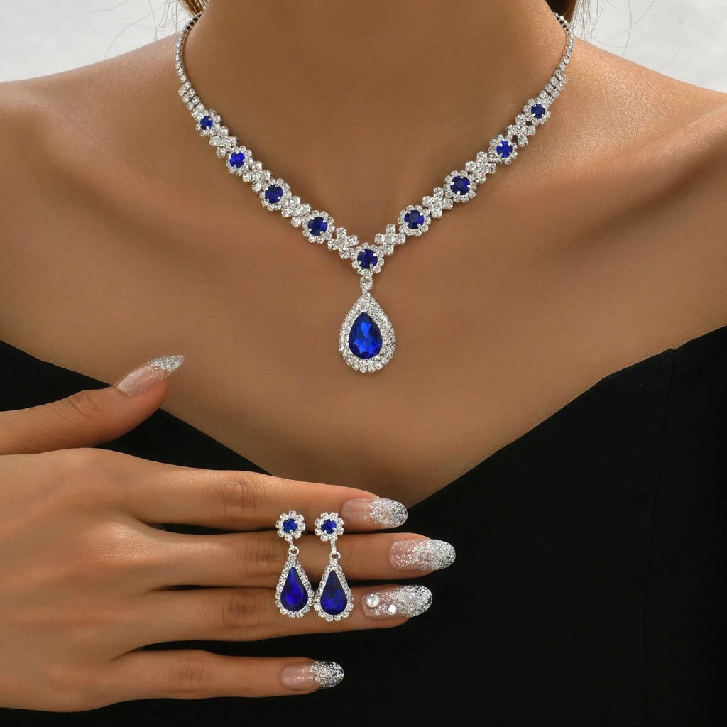 Kaylee™ – Kristallhalskette mit Ohrring-Set (1+1 GRATIS)