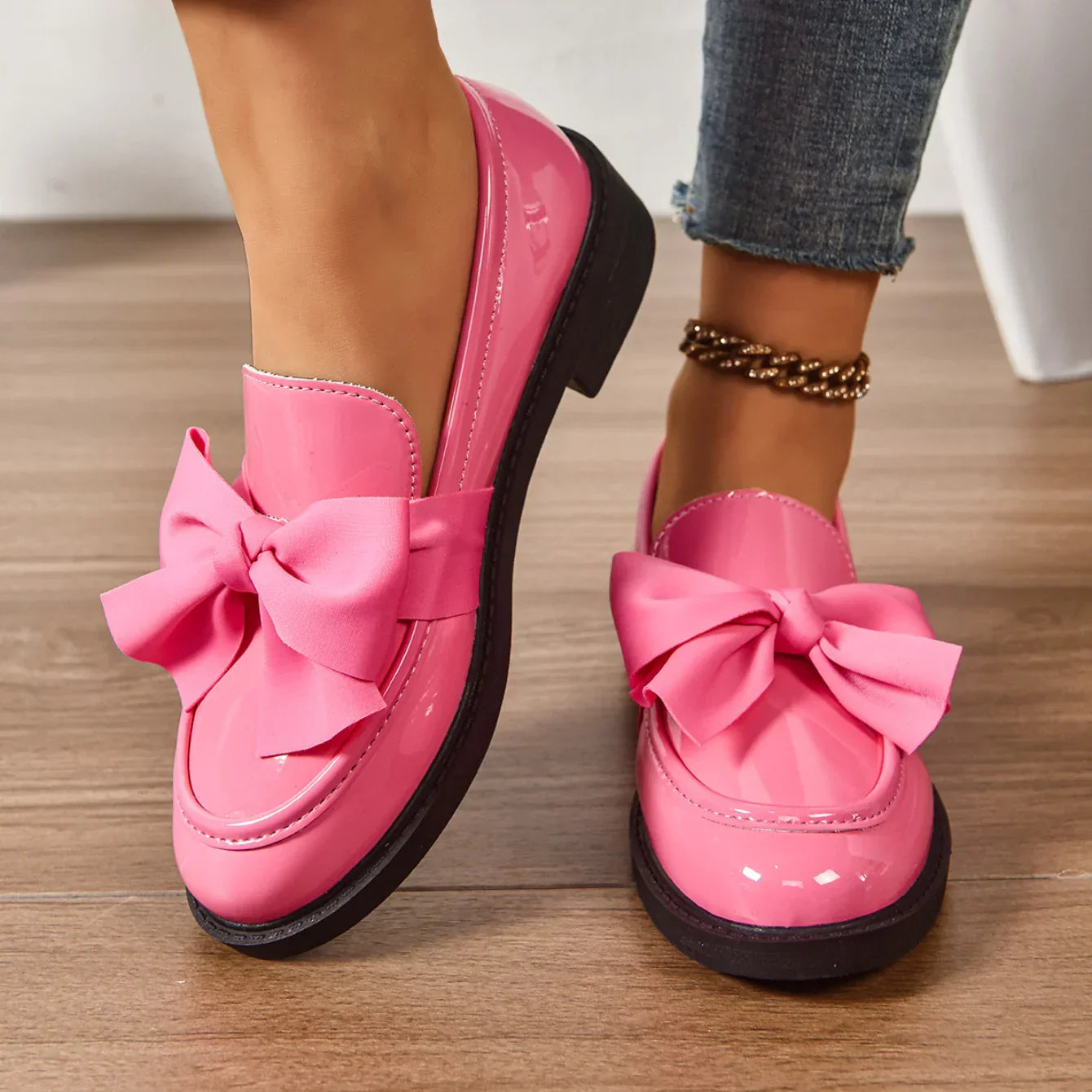 Lorella | Rutschfeste Slip-on-Schuhe mit runder Spitze