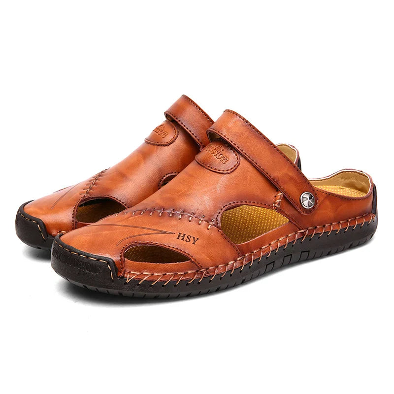 Klassische Ledersandalen