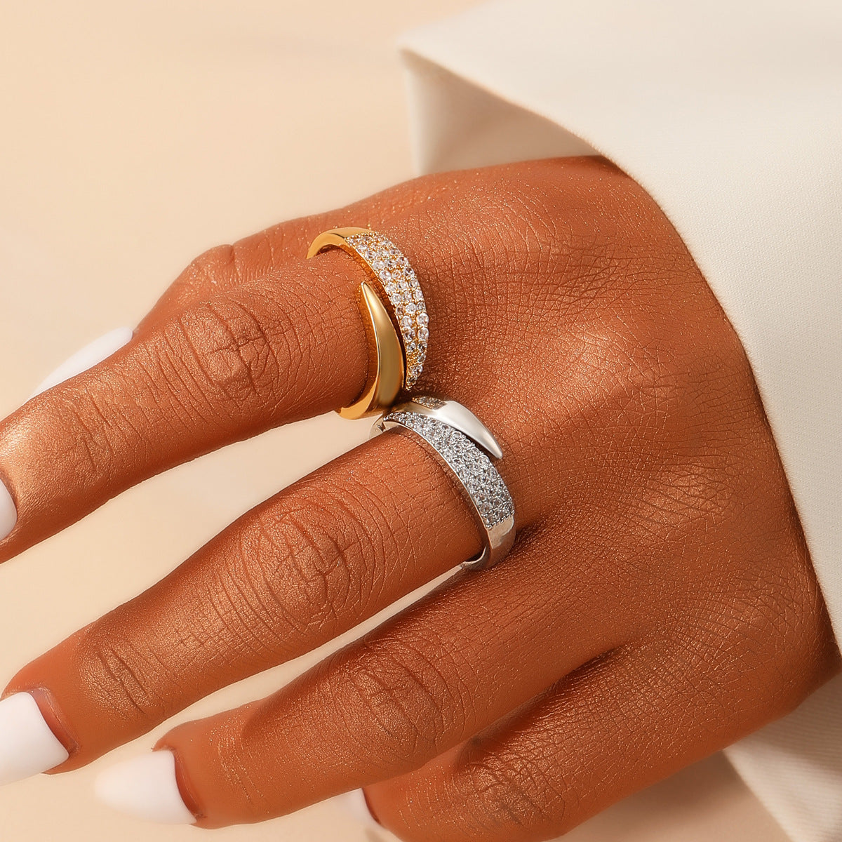 Eleganz Haven Ring | Sammen mod Brystkræft (1+1 GRATIS)