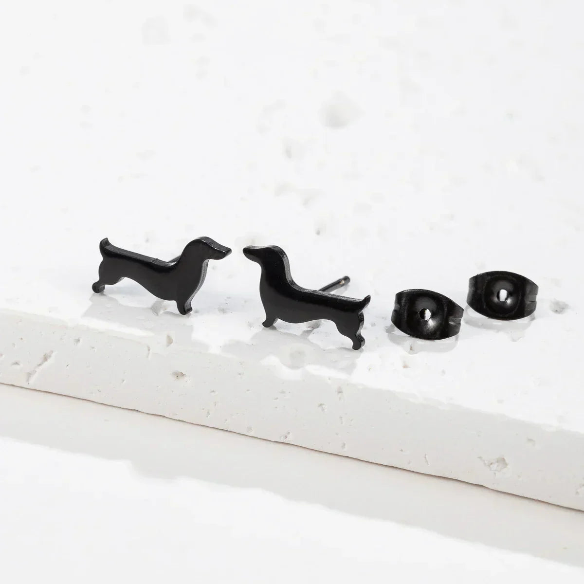 Ohrringe mit Dackelknopf