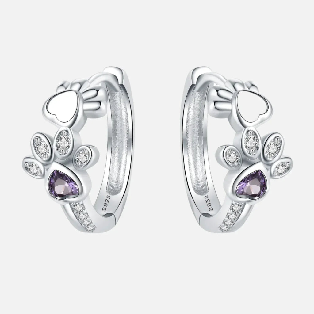 Paw Huggie Silberohrringe mit Zirkonia und herzförmigem Edelstein