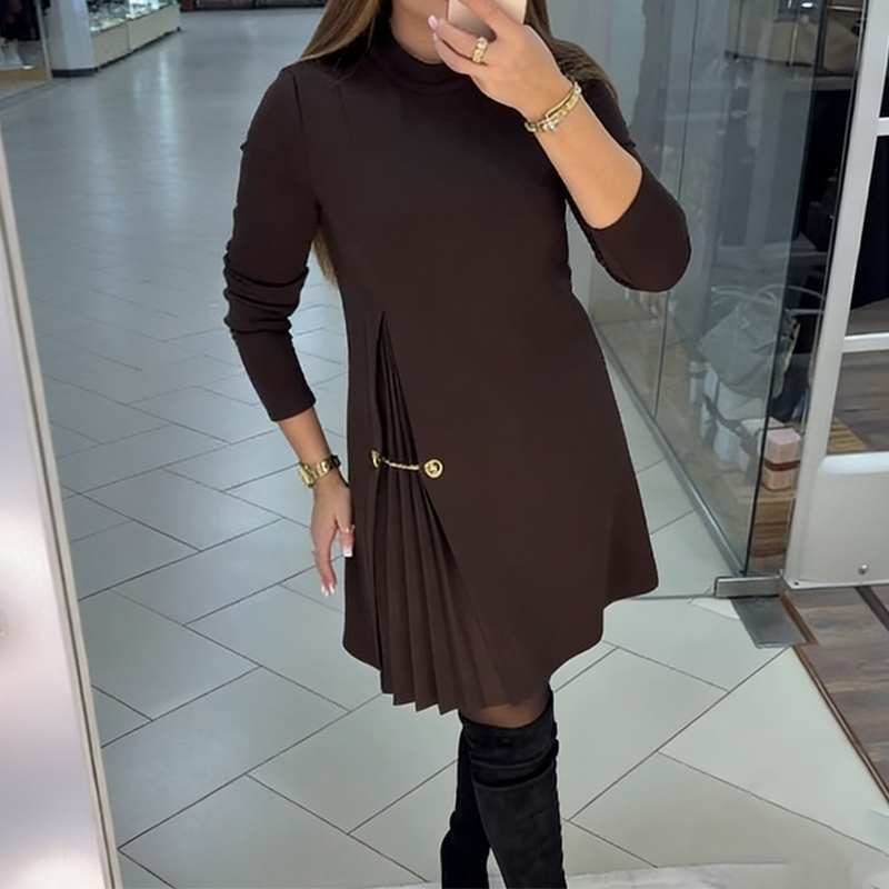 Isabelle – Elegants Kleid mit plissiertem Akzent