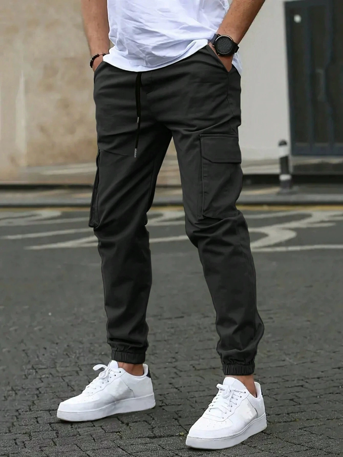 August – Stylische Herren-Cargo-Hose