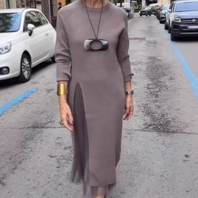 Helena – Elegants gestrickts Midikleid mit Seitenschlitz